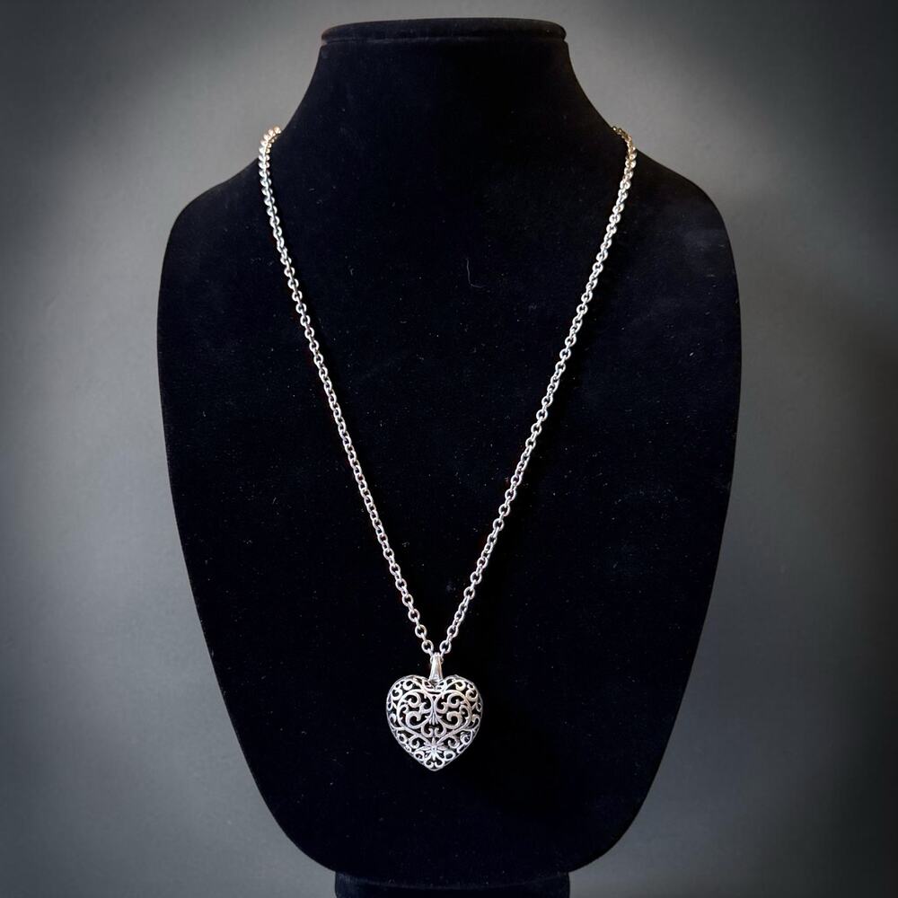 Claire’s Heart Pendant Necklace Womens Silver Tone Filigree Romantic 28”